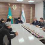 ДЕПУТАТ ТҰРҒЫНДАРДЫҢ ӨЗЕКТІ МӘСЕЛЕЛЕРІН ТЫҢДАДЫ